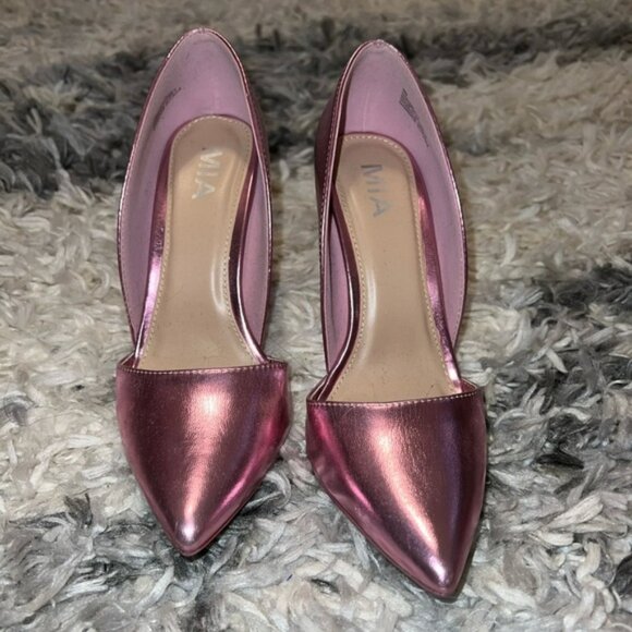 MIA Rose Gold Pointy Toe Pumps - Picture 1 of 5